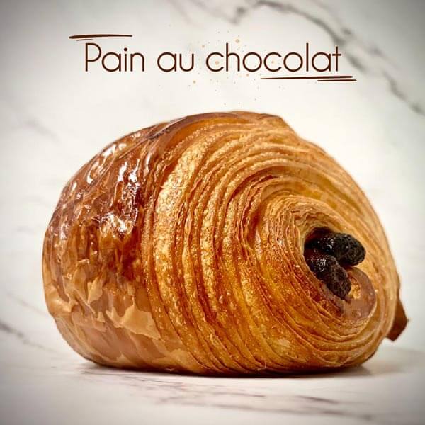 Pastry and Coffe Pain au chocolat